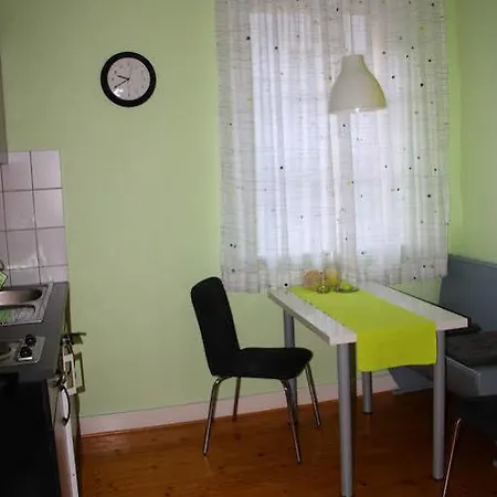 Ferienwohnungen-in-bacharach شقة